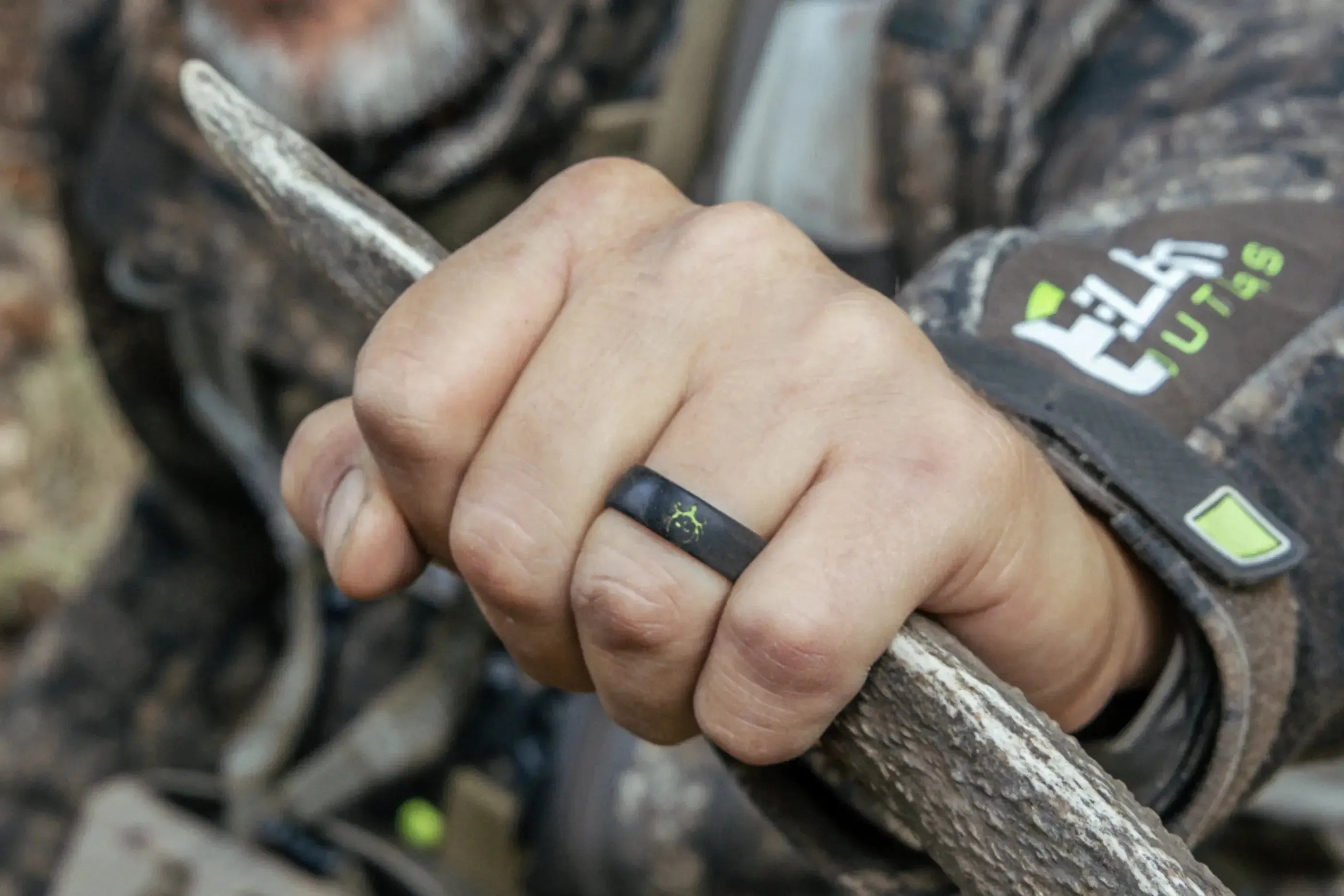 Bone Collector Midnight Black Thin Ring